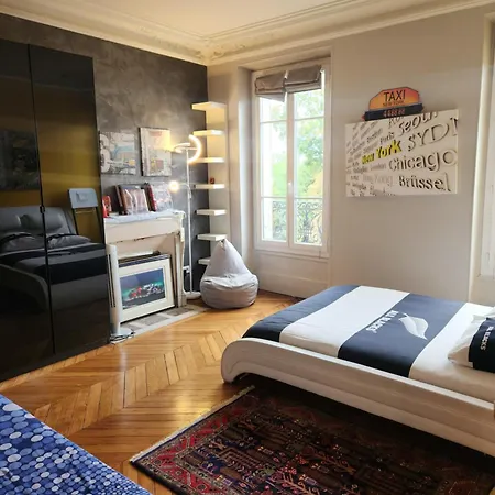Haussmannien Apartment Charenton-le-Pont