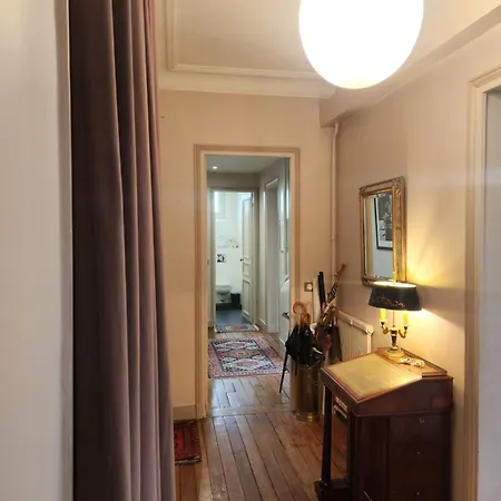 Apartment Haussmannien *