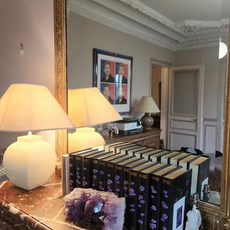 Haussmannien Apartment Charenton-le-Pont